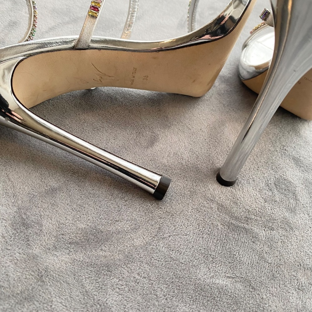 Giuseppe Zanotti Heels 38 - Picture 3 of 9